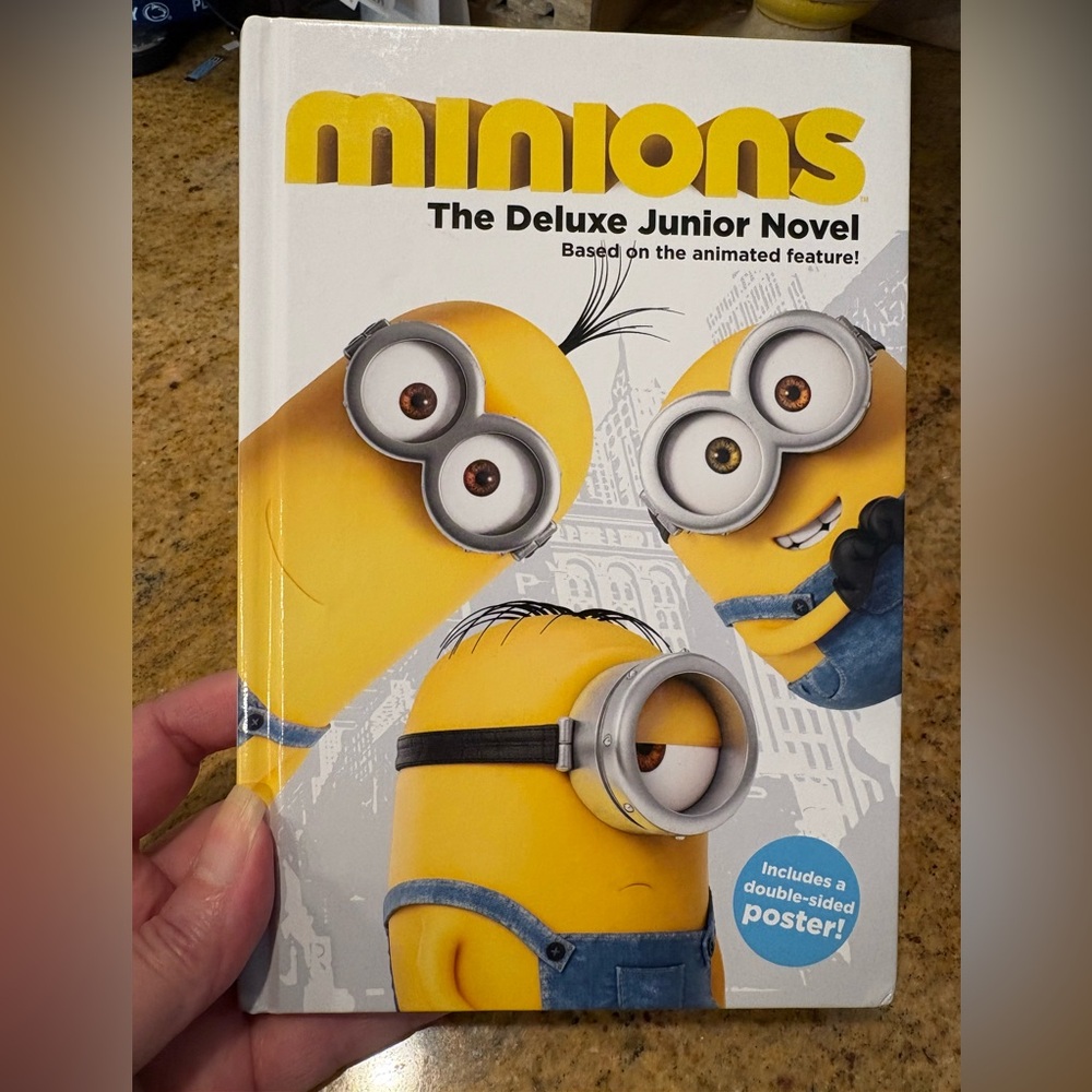 NEW Minions The Deluxe Junior Novel Hardcover Book